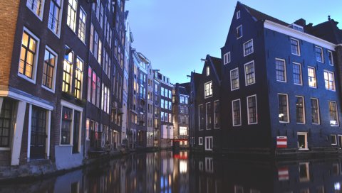 Амстердам, нидерланды, здания, канал