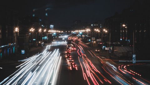 Ночной город, трафик, дорога