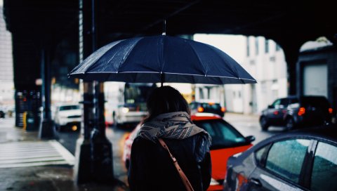 Девушка, зонтик, дождь, город, пасмурно