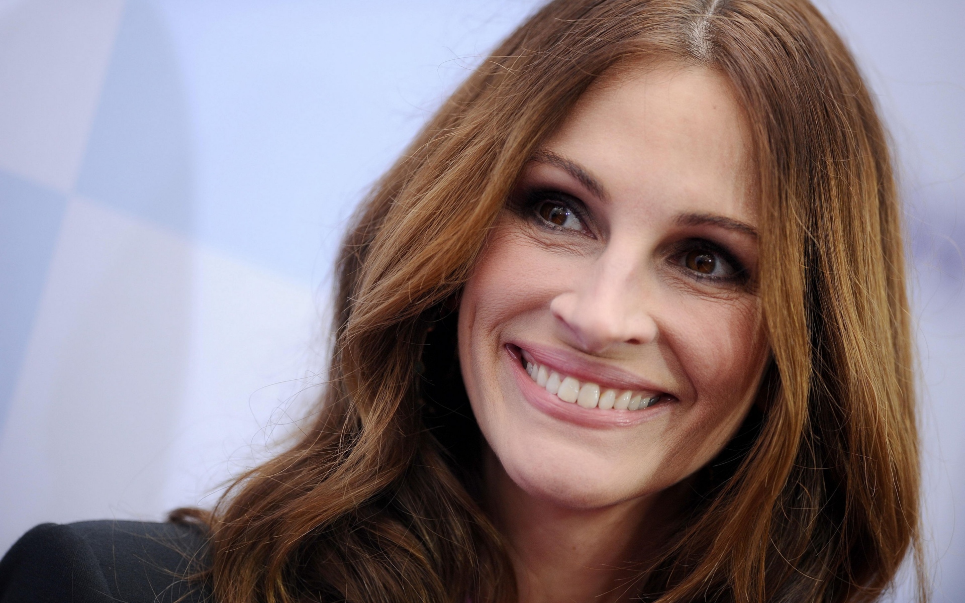 Картинки Julia roberts, актриса, улыбка, брюнетка фото и обои на рабочий стол