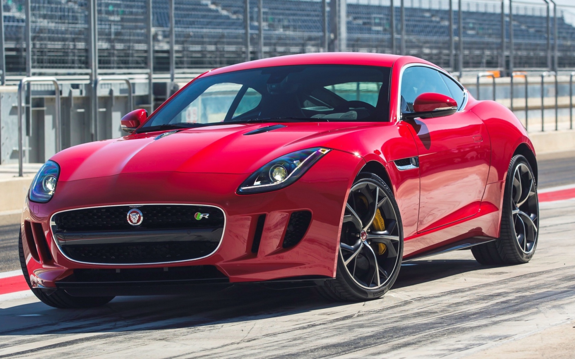 Картинки Jaguar f-type r, jaguar, вид сбоку фото и обои на рабочий стол