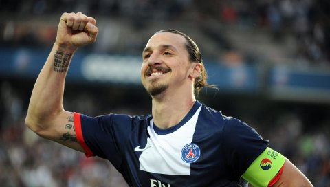 Златан ibrahimovic, манчестер, футболист