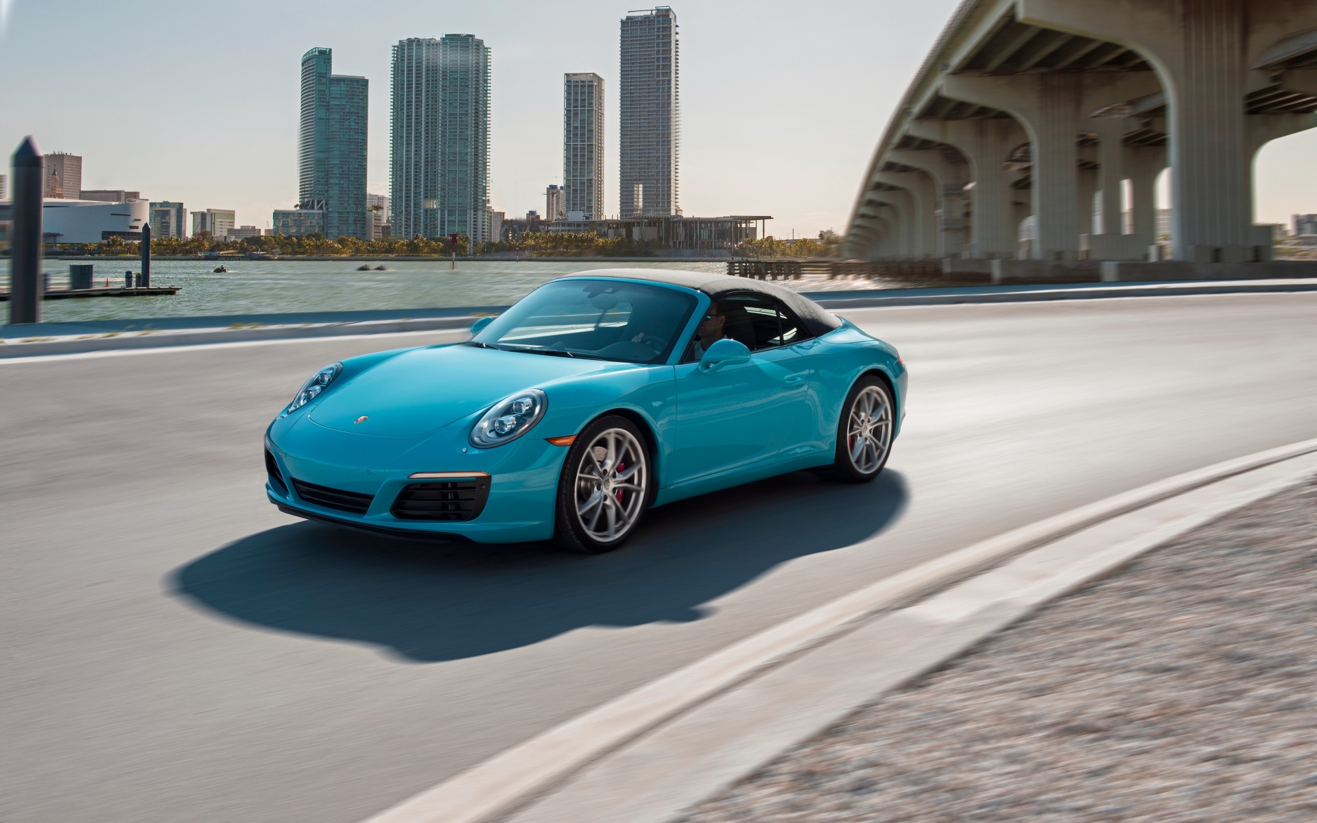 Картинки Porsche, carrera s, вид сбоку, движение фото и обои на рабочий стол
