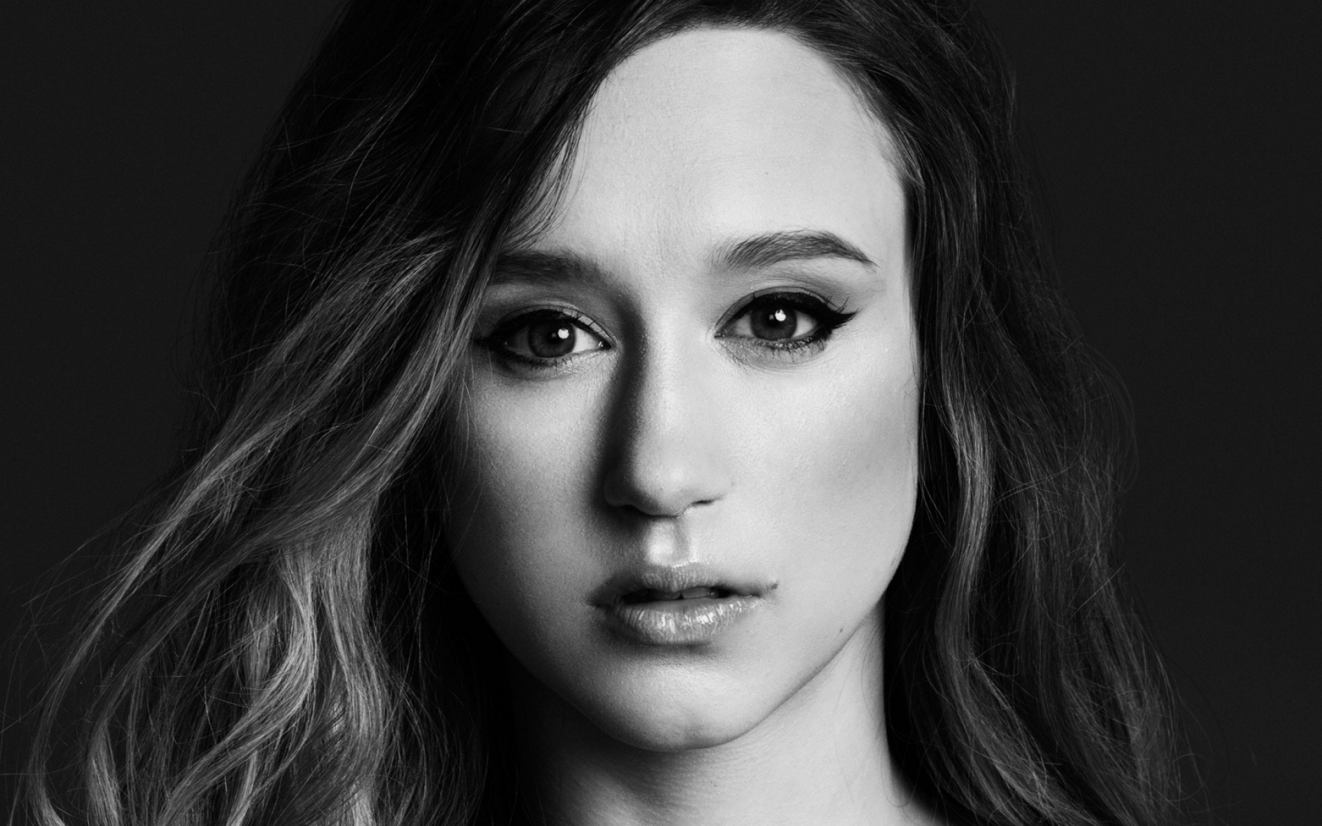 Картинки Taissa farmiga, актриса, лицо, bw фото и обои на рабочий стол