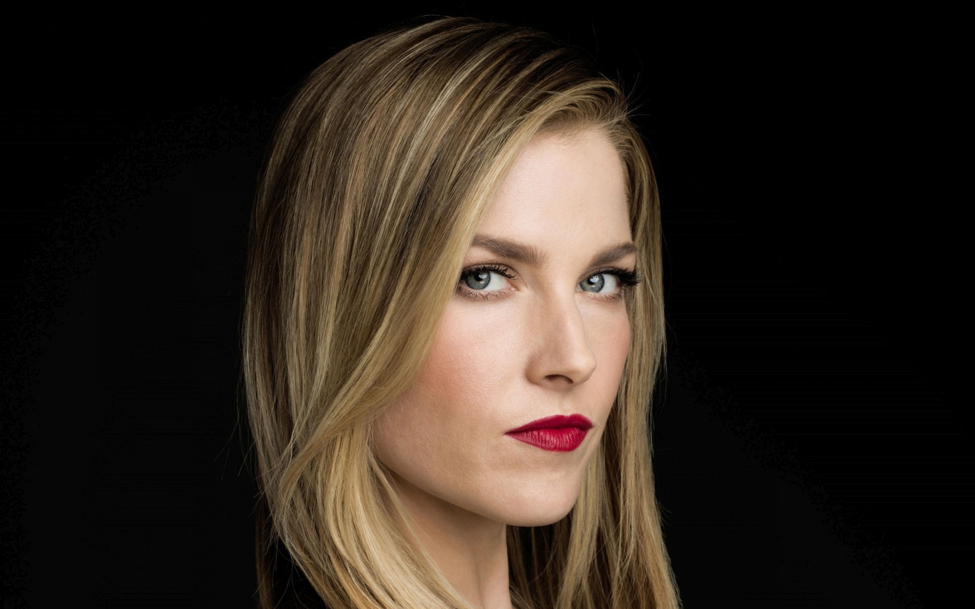 Картинки Ali larter, актриса, блондинка, макияж фото и обои на рабочий стол