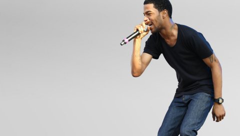 Малыш cudi, рэпер, певец, микрофон
