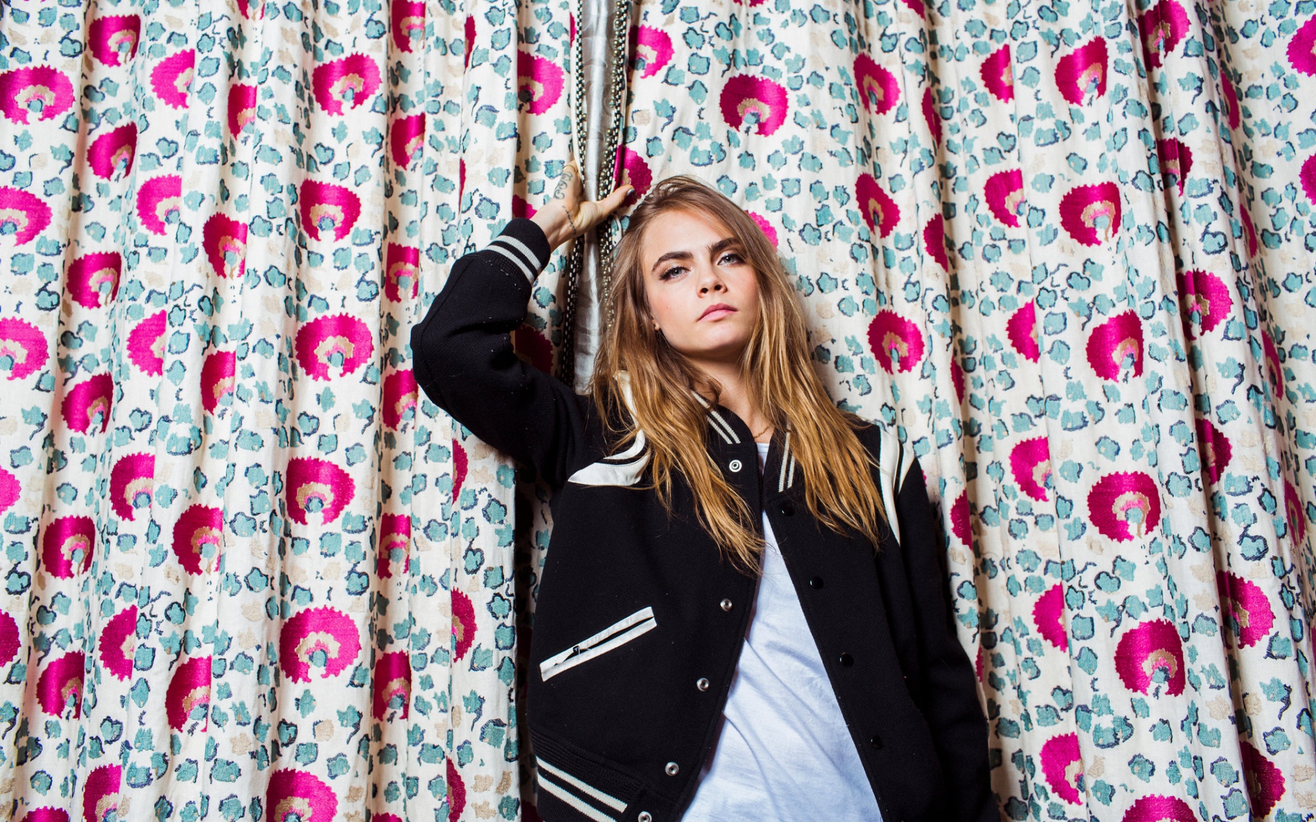 Картинки Cara delevingne, девушка, знаменитость, фотосессия фото и обои на рабочий стол