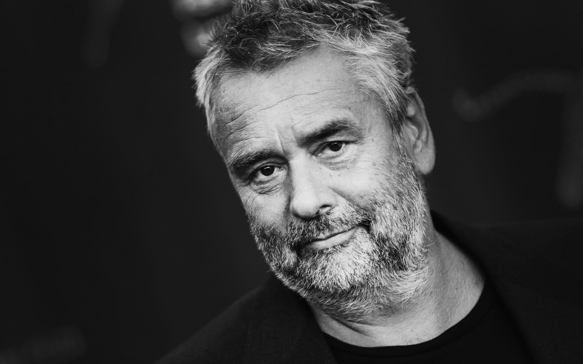 Картинки Luc besson, лицо, знаменитость, bw фото и обои на рабочий стол