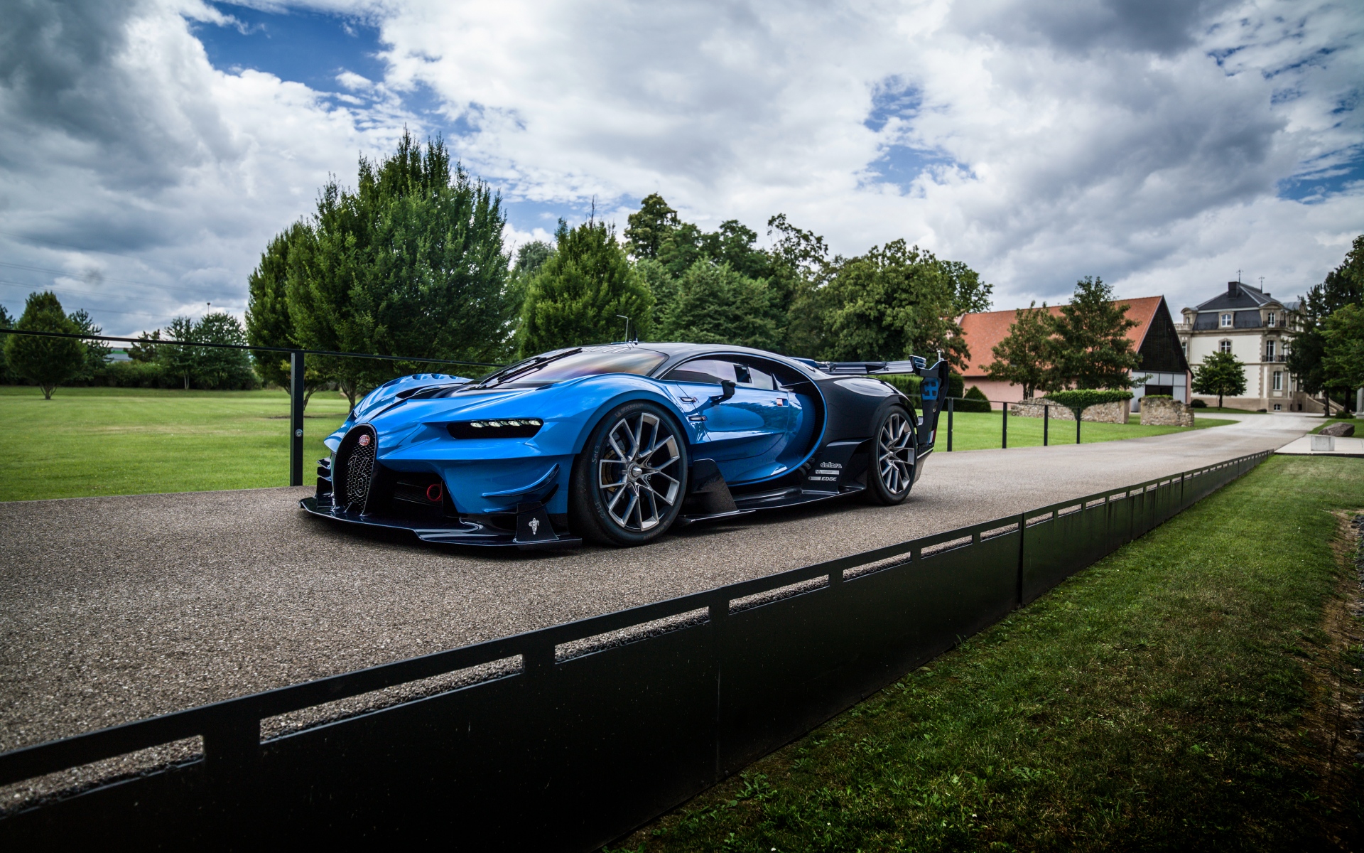 Картинки Bugatti, видение, грандиозное turismo, синее, вид сбоку фото и обои на рабочий стол