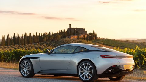Aston martin, db11, вид сбоку