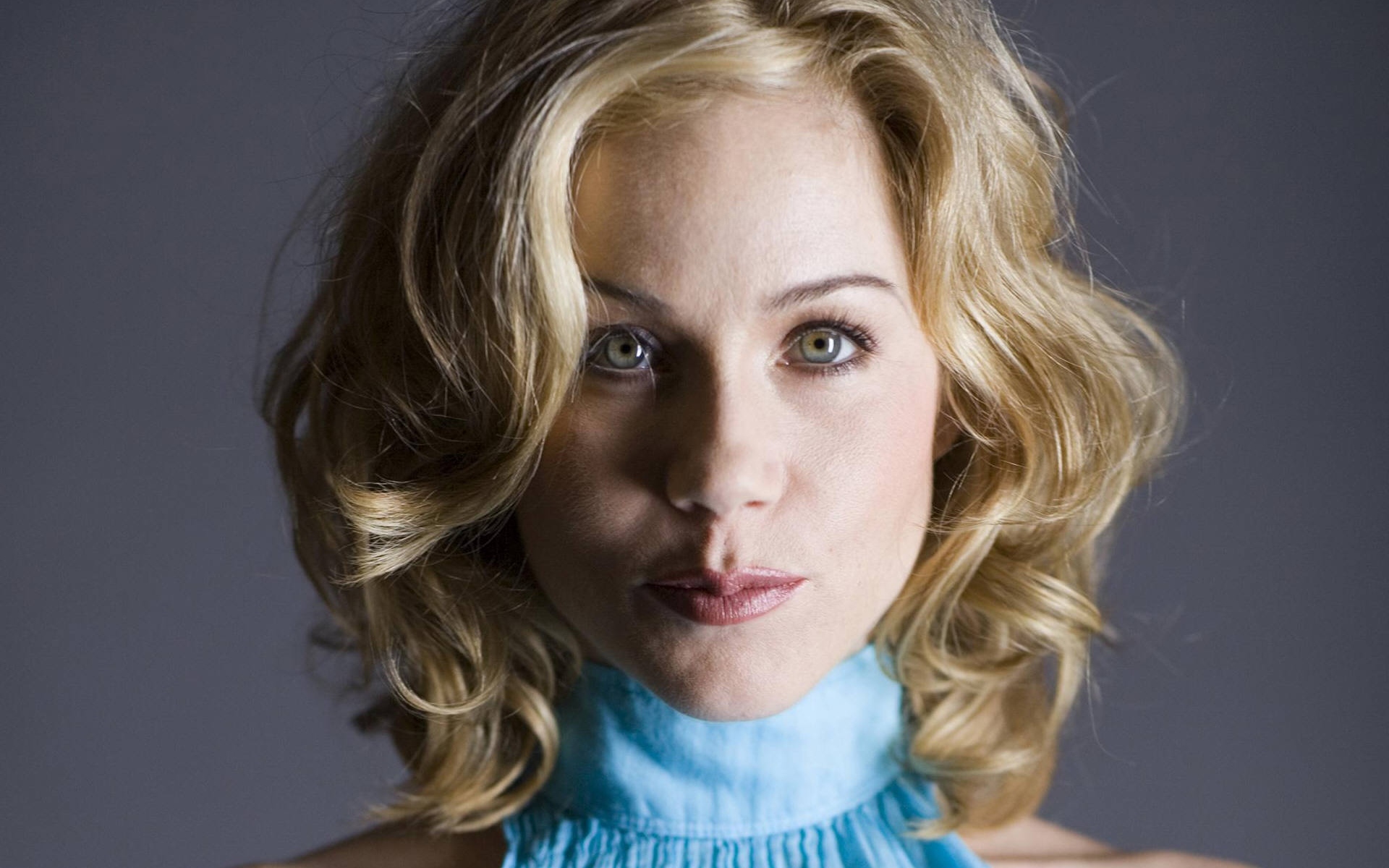 Картинки Christina applegate, актриса, блондинка, макияж фото и обои на рабочий стол