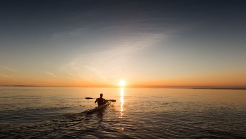 Лодка, горизонт, восход солнца, человек, небо, море