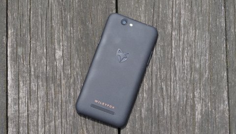 Wileyfox spark, мобильный телефон, смартфон