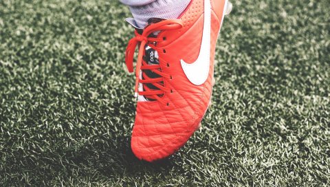 Nike, футбольная обувь, газон
