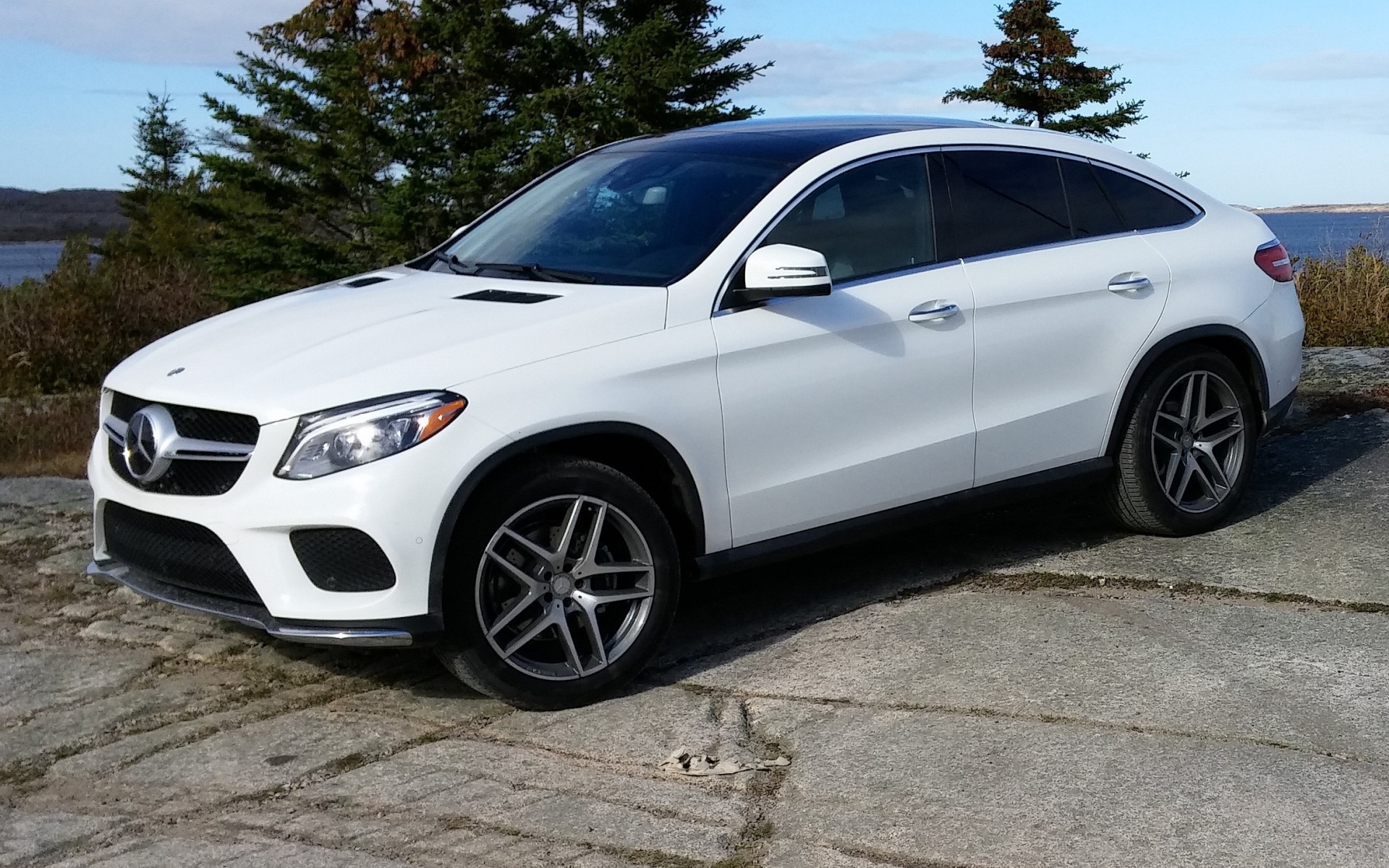 Картинки Mercedes-benz gle, купе, белый, вид сбоку фото и обои на рабочий стол