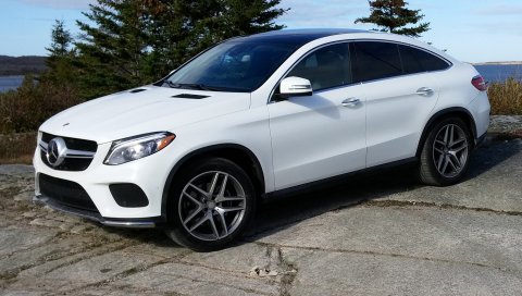 Mercedes-benz gle, купе, белый, вид сбоку