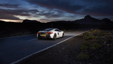 Mclaren, 570gt, суперкар, дорога, ночь, вид сзади
