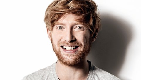 Domhnall gleeson, актер, рыжий, борода, улыбка