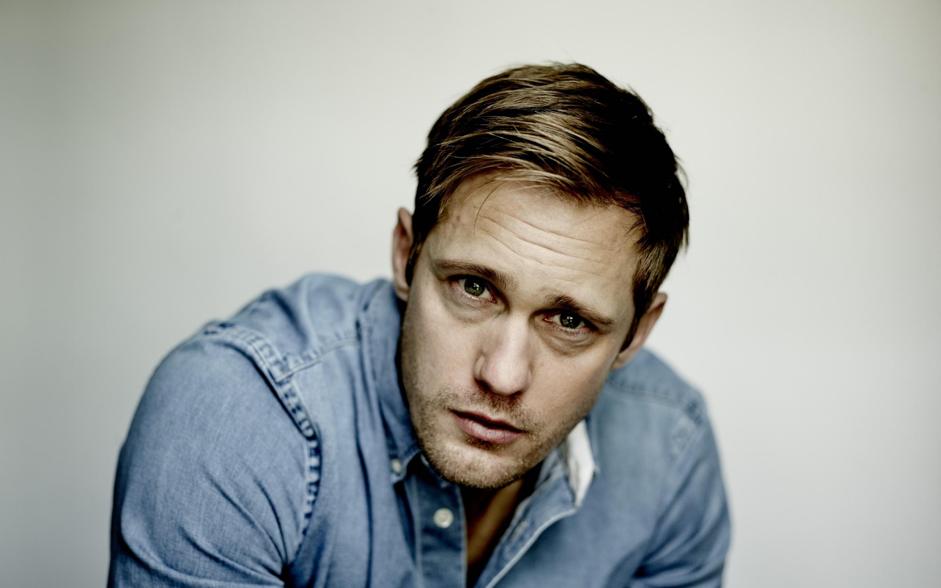 Картинки Alexander skarsgard, актер, рубашка, лицо фото и обои на рабочий стол