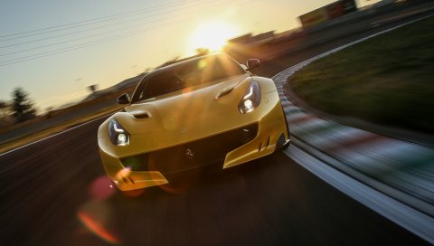 Ferrari, f12, трек, поворот