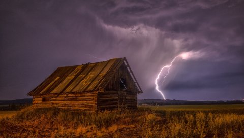Сарай, молния, небо, облака