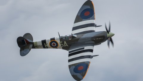 Spitfire, самолет, истребитель, полет, небо