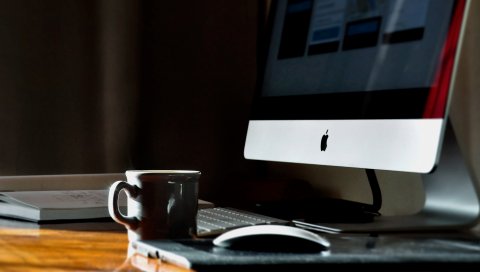 Imac, яблоко, компьютер, стол, чашка, ноутбук