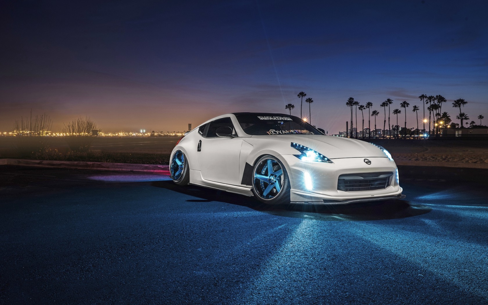 Картинки Nissan, 370z, avant, белый, вид сбоку фото и обои на рабочий стол