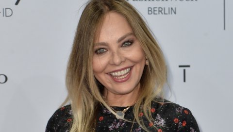 Ornella muti, актриса, блондинка, улыбка