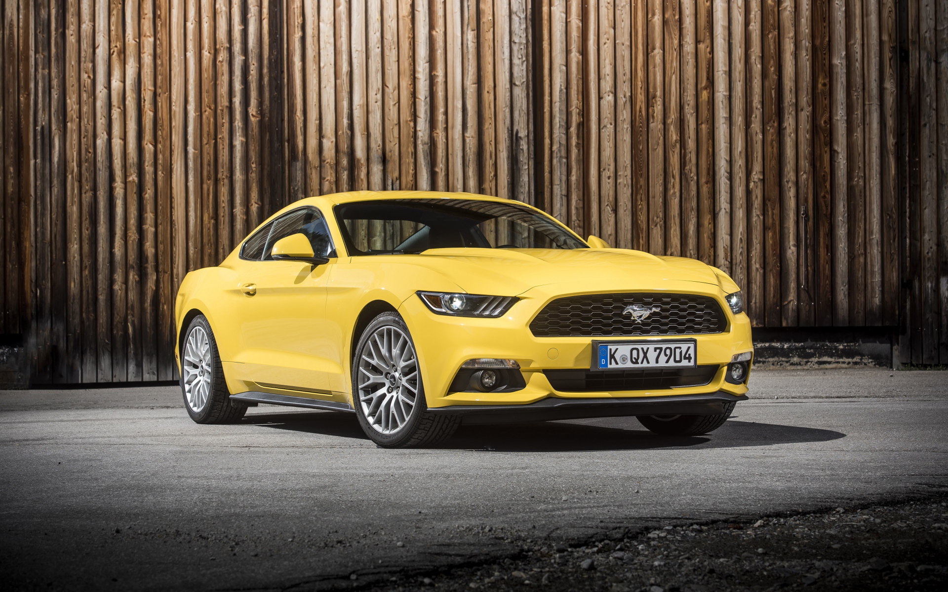 Картинки Ford, mustang, gt, eu-spec, желтый, вид сбоку фото и обои на рабочий стол