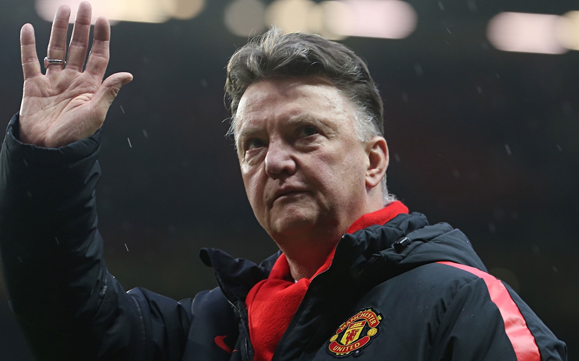 Картинки Louis van gaal, manchester united, тренер, куртка фото и обои на рабочий стол
