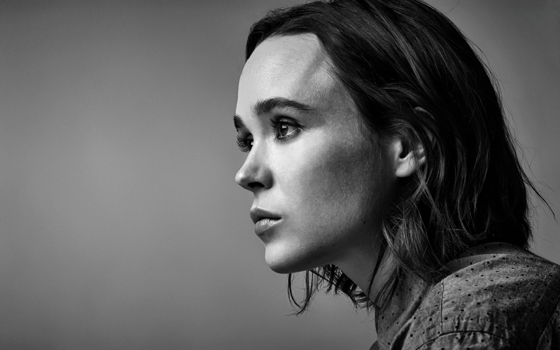 Картинки Ellen page, актриса, профиль, bw фото и обои на рабочий стол