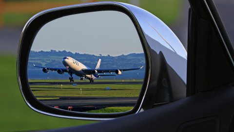Самолет, автомобиль, зеркало, отражение