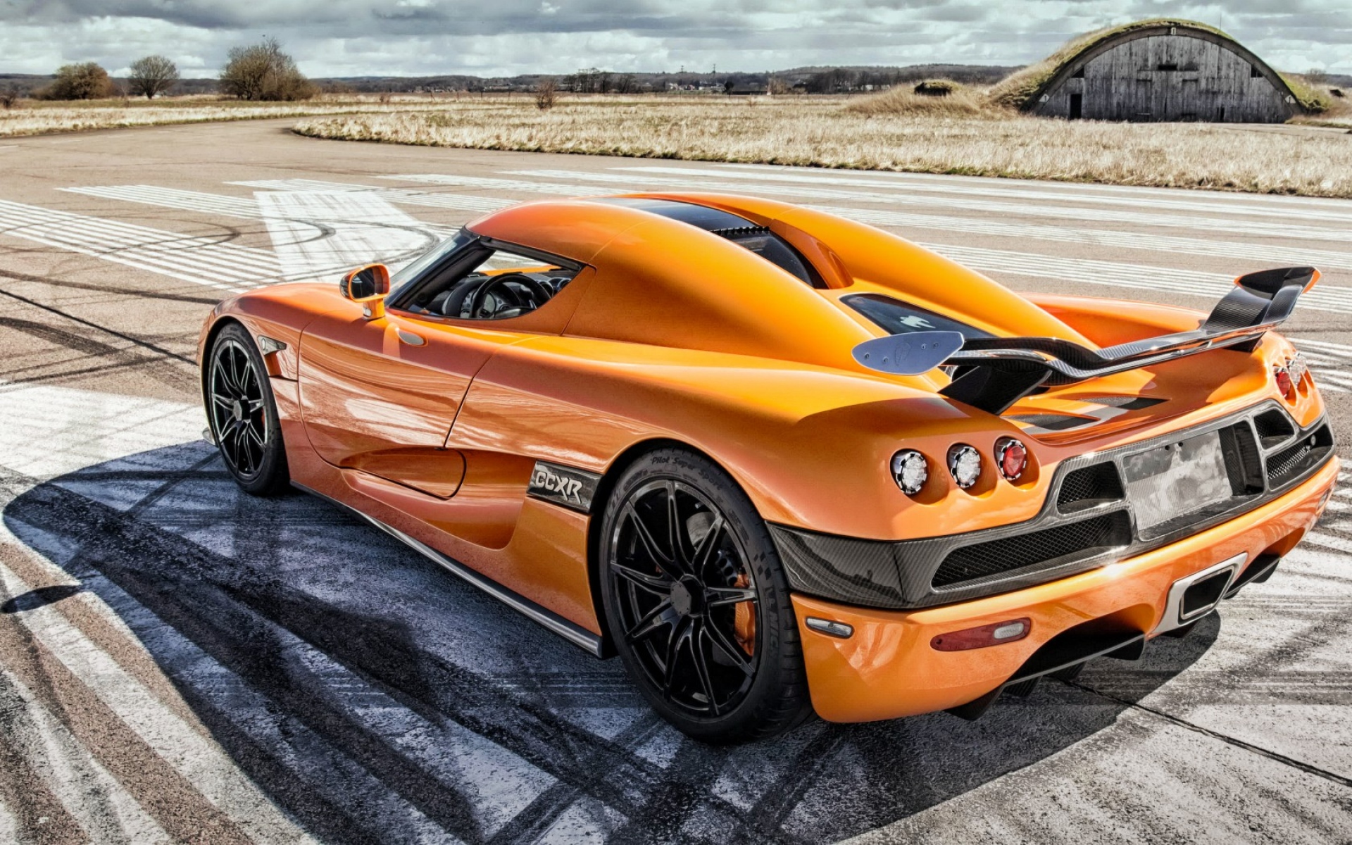 Картинки Koenigsegg, CCXR , оранжевый, вид сбоку фото и обои на рабочий стол