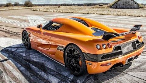 Koenigsegg, CCXR , оранжевый, вид сбоку