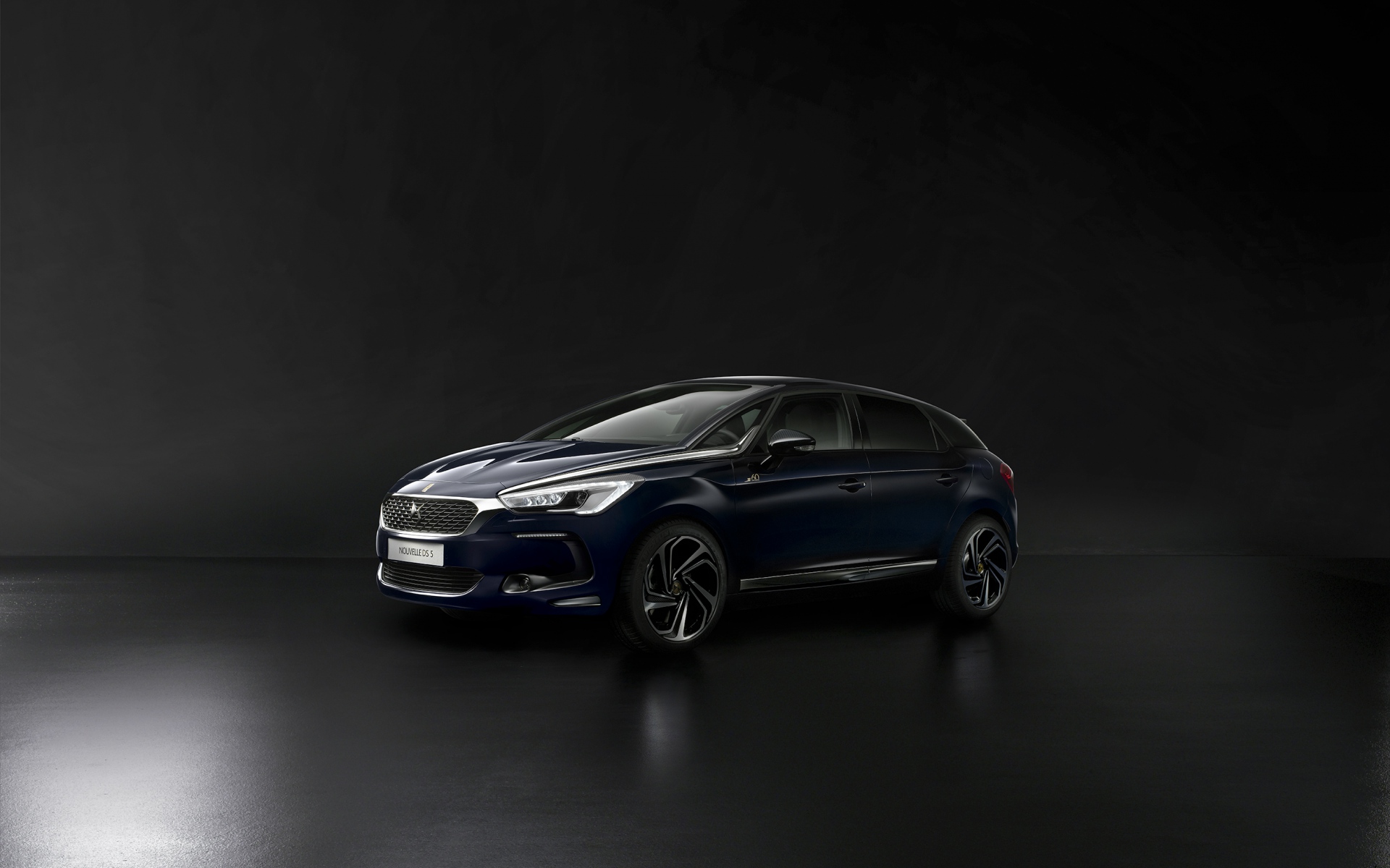 Картинки Ситроена, DS 5, черный, вид сбоку фото и обои на рабочий стол