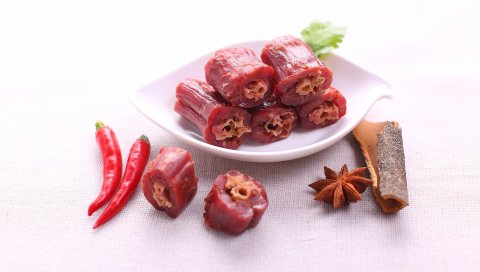 Утка, мясо, чили, корица, специи