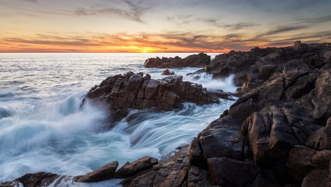 Скалы, море, серфинг, небо