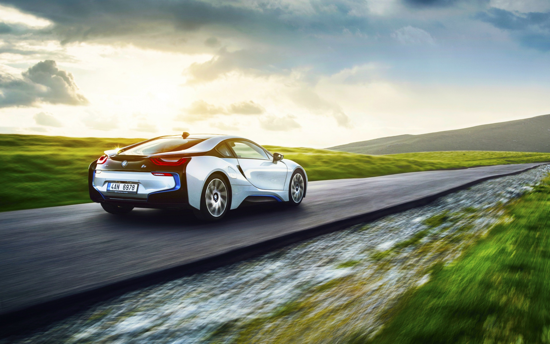 Картинки Bmw, i8, экзотика, движение, движение, скорость фото и обои на рабочий стол