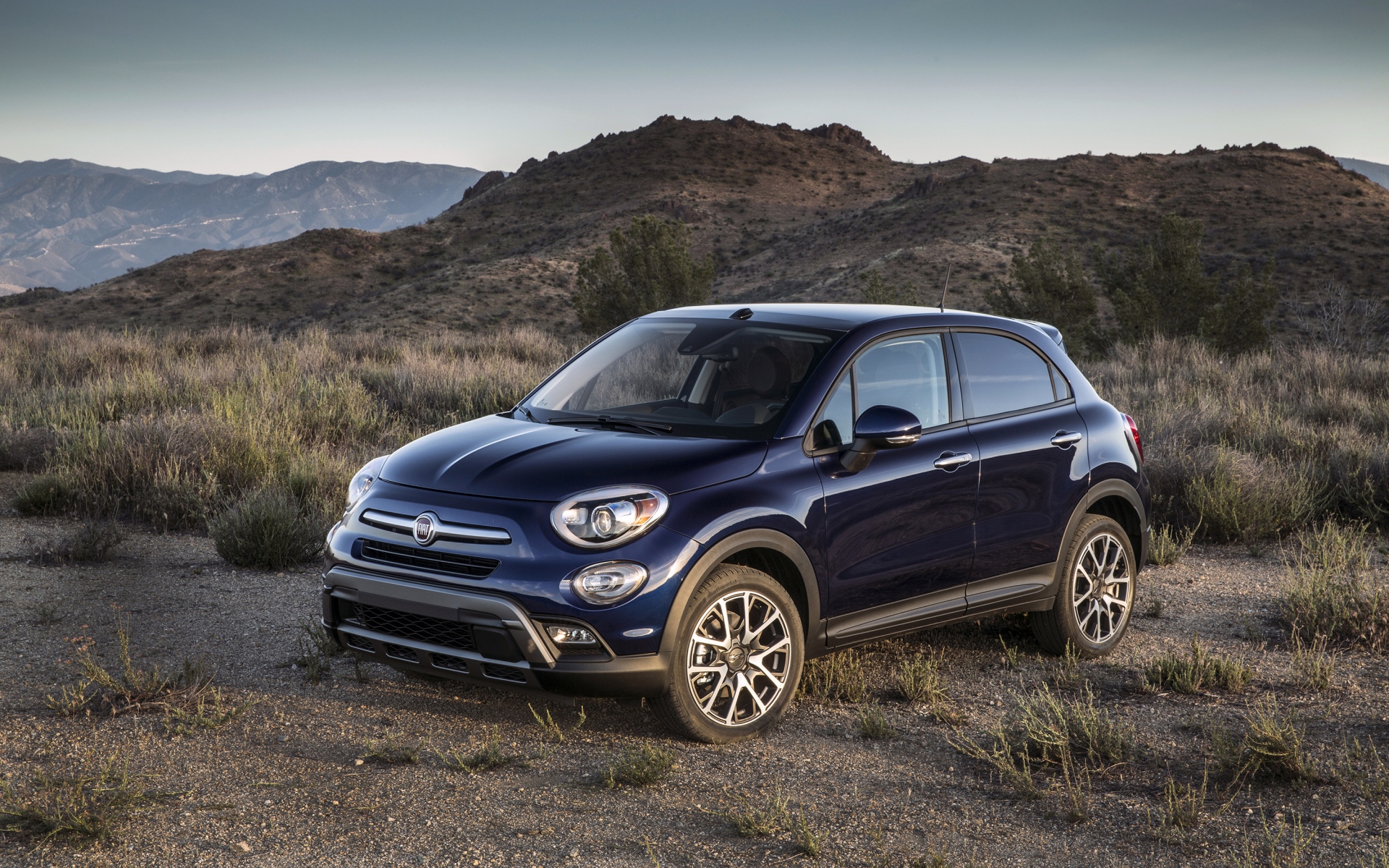 Картинки Fiat, 500x, треккинг, вид сбоку фото и обои на рабочий стол