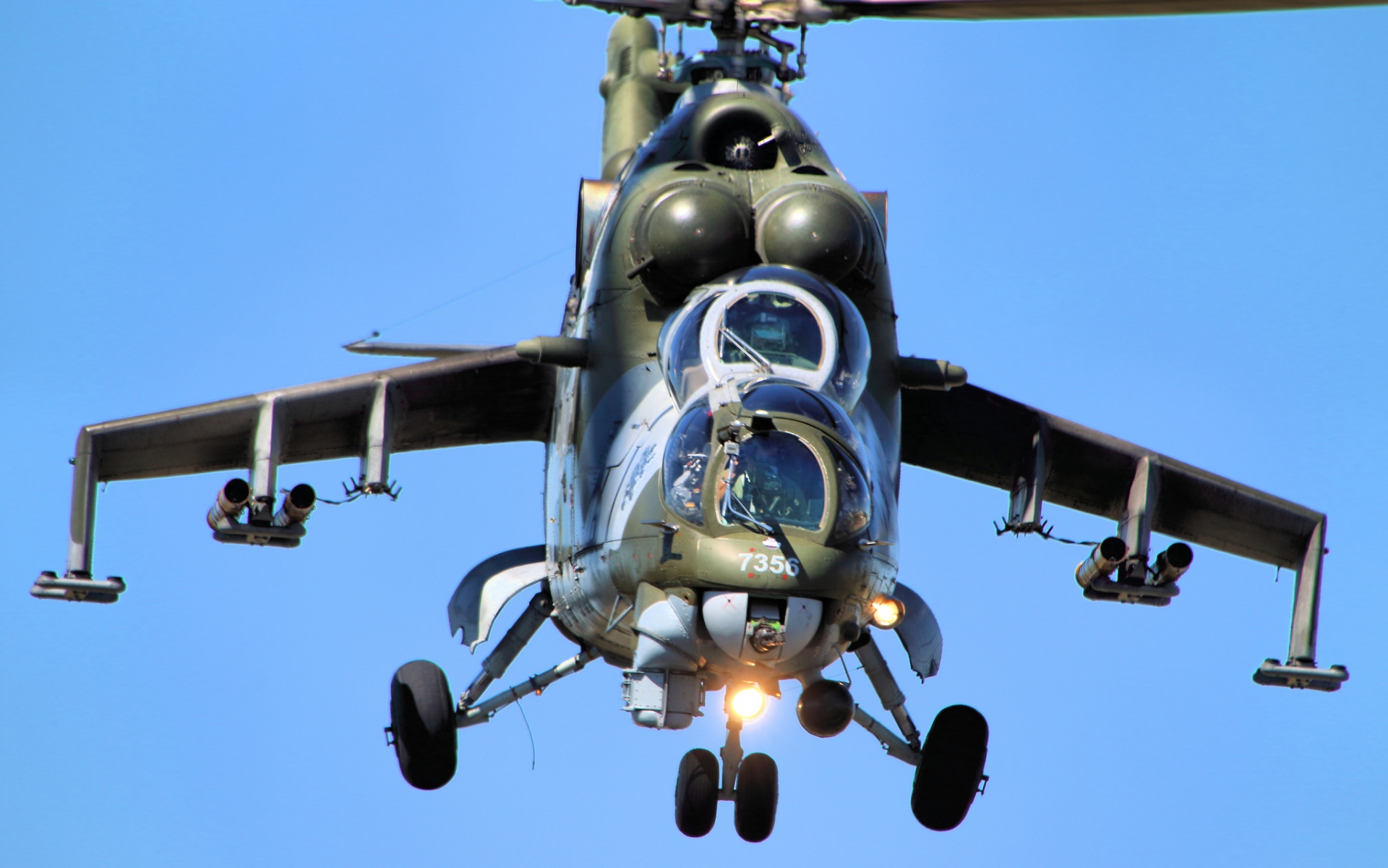 Картинки Mi-24, вертолет, небо фото и обои на рабочий стол