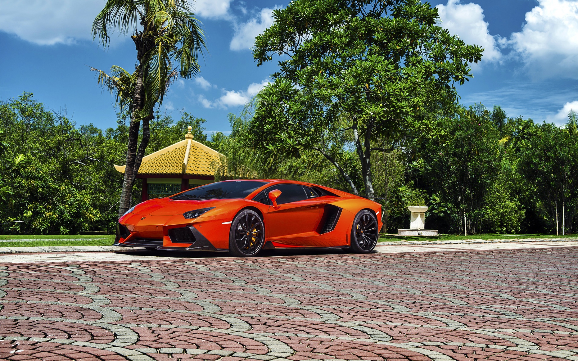 Картинки Lamborghini, aventador-v, lp 740-4, красный, вид сбоку фото и обои на рабочий стол
