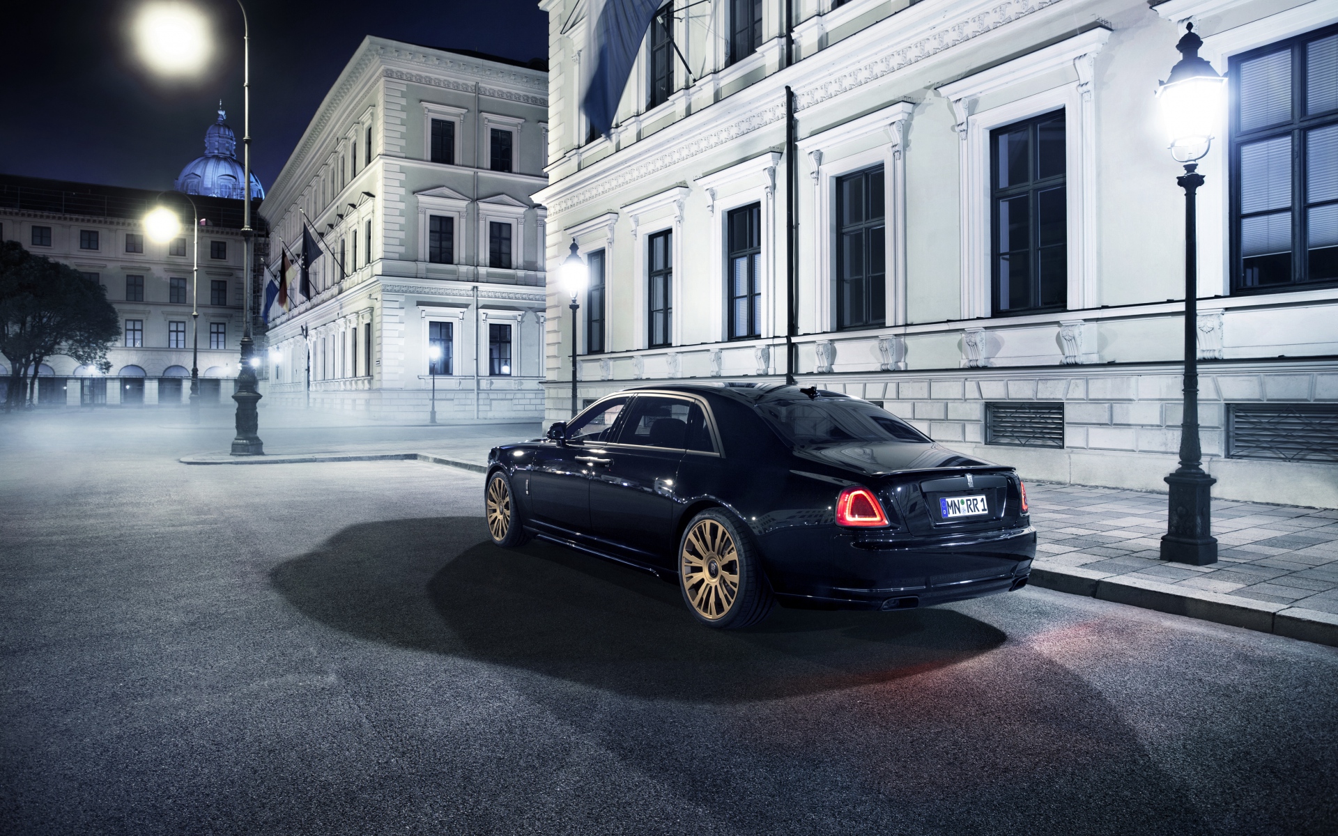 Картинки Rolls-royce, призрак, 2015, вид сзади фото и обои на рабочий стол