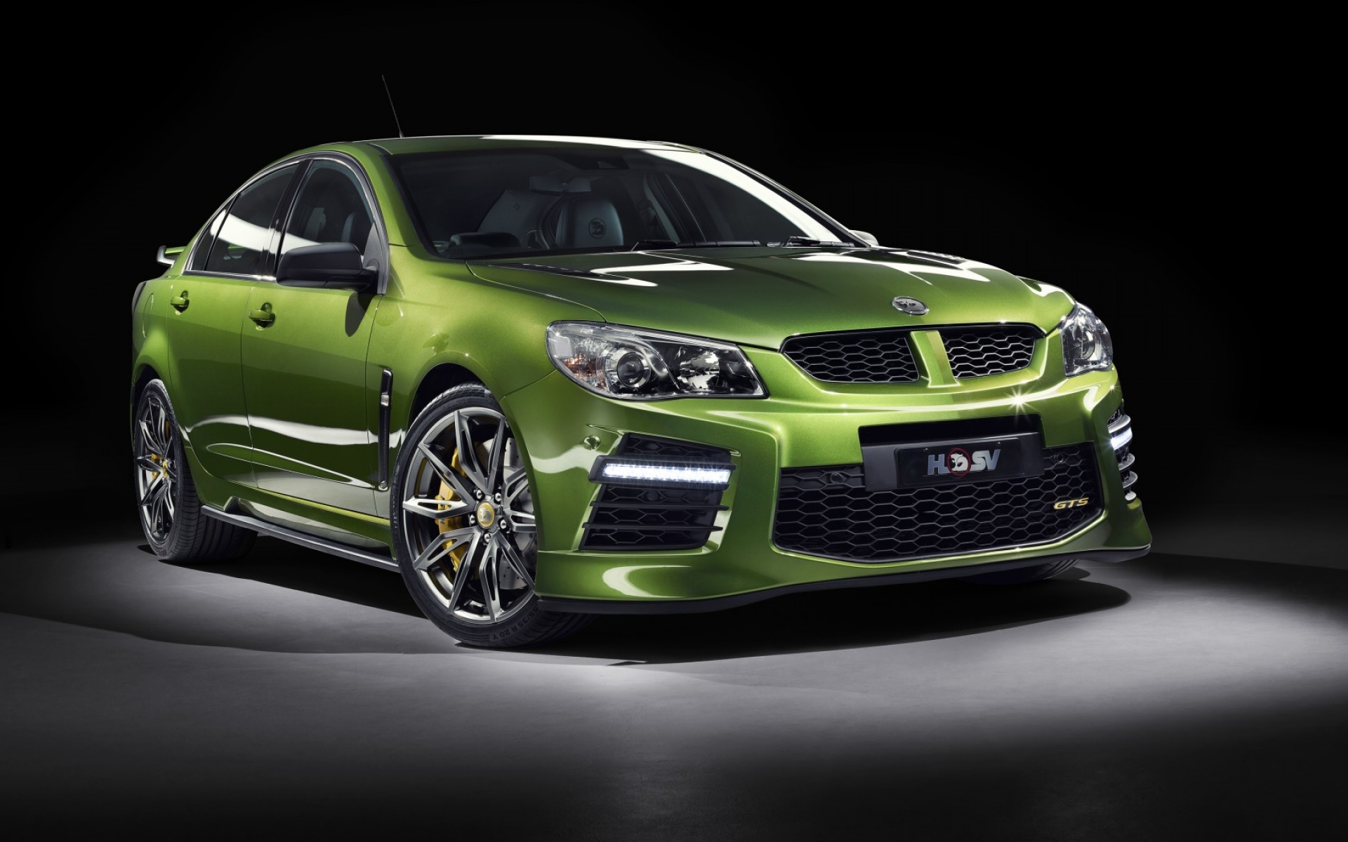 Картинки Holden, коммодор, hsv, gen-f2, зеленый, вид сбоку фото и обои на рабочий стол
