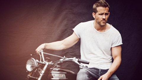 Ryan reynolds, актер, мотоцикл