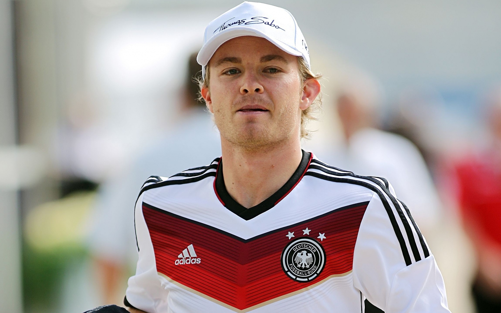 Картинки Nico rosberg, водитель, формула 1 фото и обои на рабочий стол