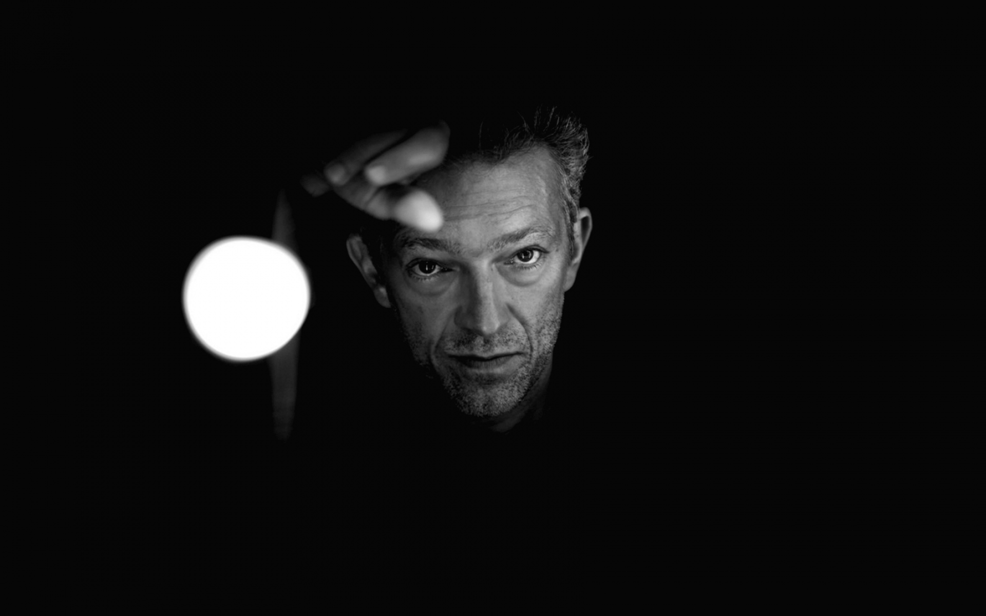 Картинки Vincent cassel, лицо, знаменитость, bw фото и обои на рабочий стол