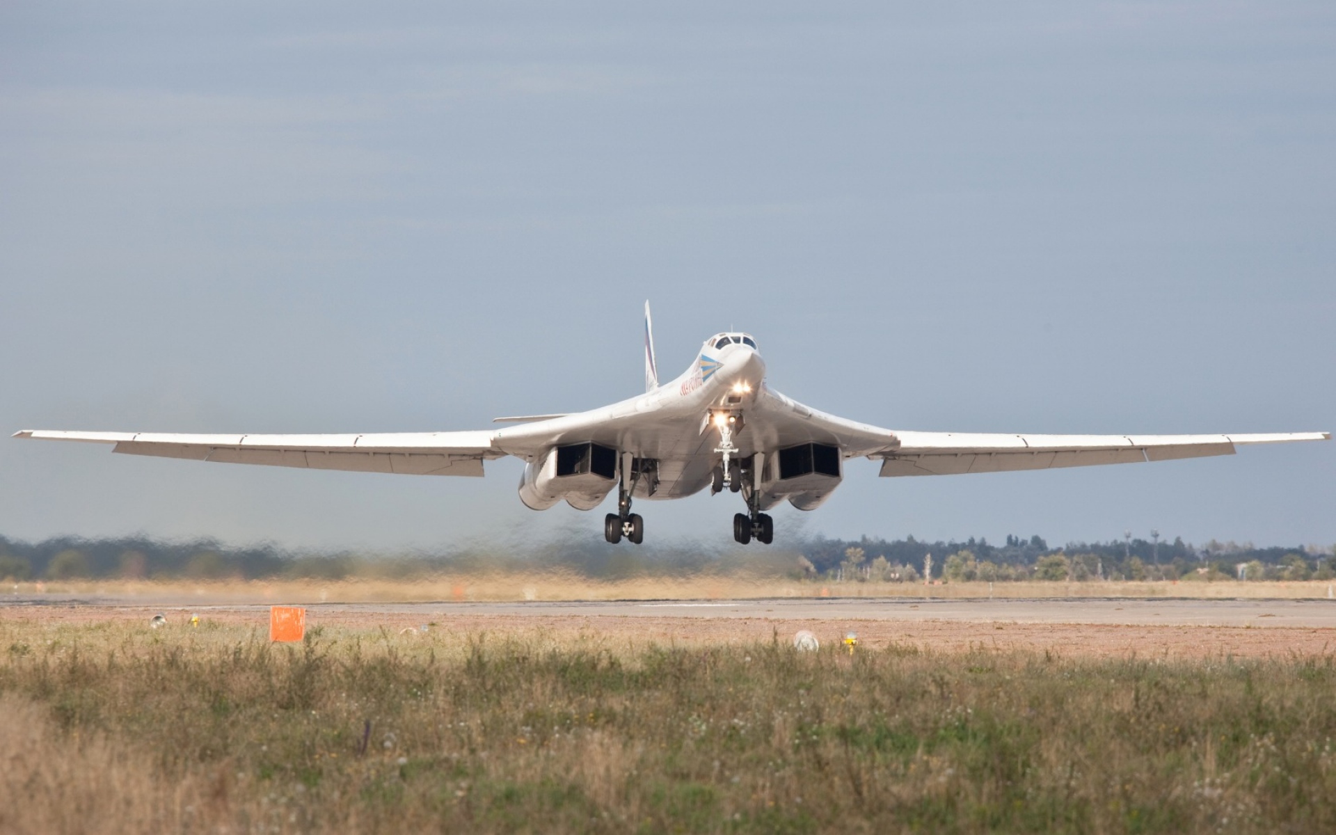 Картинки Туполева, Ту-160, самолет, подъем фото и обои на рабочий стол