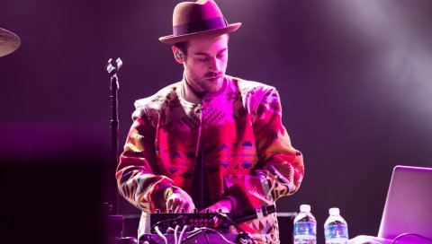 Ryan lewis, macklemore, производительность