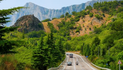 Крым, дорога, горы, деревья